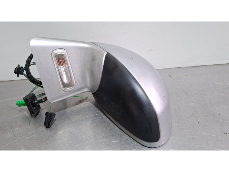 Recambio de espejo retrovisor izquierdo electrico para citroën c4 referencia OEM IAM E9024287  