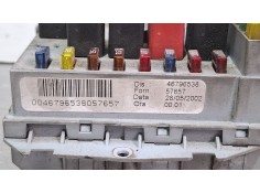 Recambio de caja reles / fusibles para fiat stilo referencia OEM IAM 46796538   2