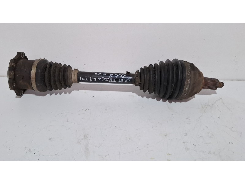 Recambio de palier izquierdo para seat ibiza 6j 6j referencia OEM IAM 6R0407761E  