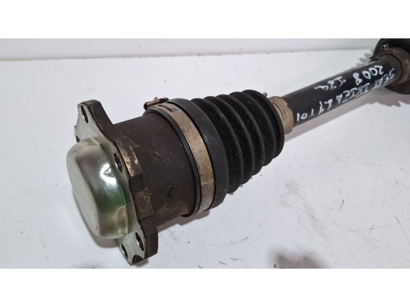 Recambio de palier izquierdo para seat ibiza 6j 6j referencia OEM IAM 6R0407761E  