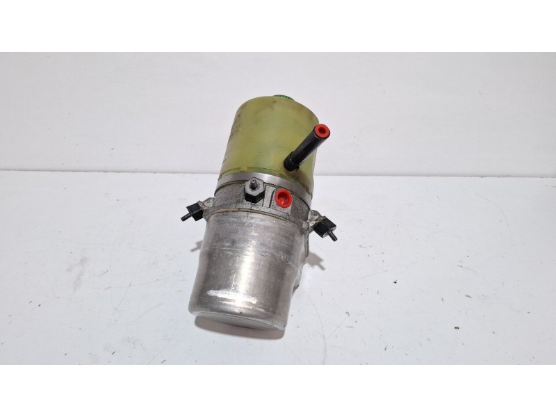 Recambio de bomba direccion asistida para seat ibiza 6j 6j referencia OEM IAM 6R0423156  
