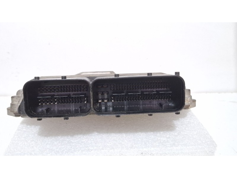 Recambio de centralita motor para opel combo referencia OEM IAM 55566390HN  