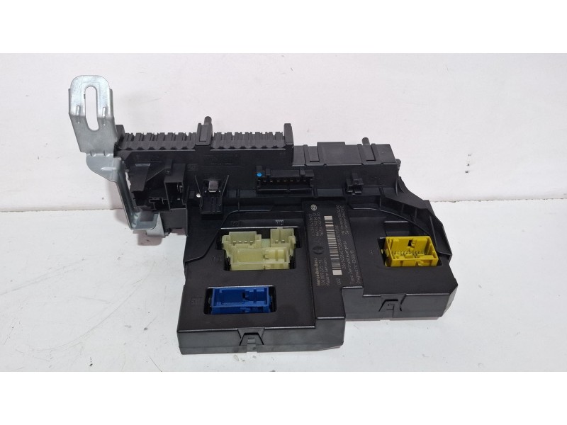 Recambio de caja reles / fusibles para mercedes-benz c 200 cdi referencia OEM IAM 5DK009225-28  