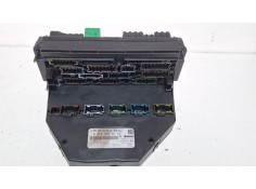 Recambio de caja reles / fusibles para mercedes-benz c 200 cdi referencia OEM IAM A2045404150  