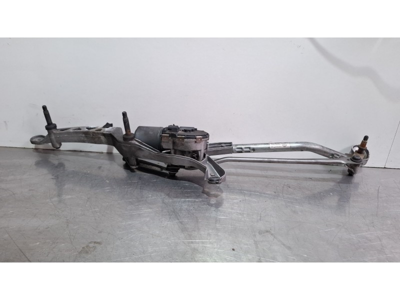 Recambio de motor limpiaparabrisas delantero para mercedes-benz c 200 cdi referencia OEM IAM A2048201040 / 3397021082  