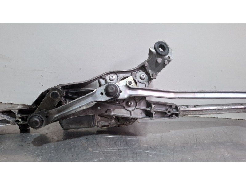 Recambio de motor limpiaparabrisas delantero para mercedes-benz c 200 cdi referencia OEM IAM A2048201040 / 3397021082  