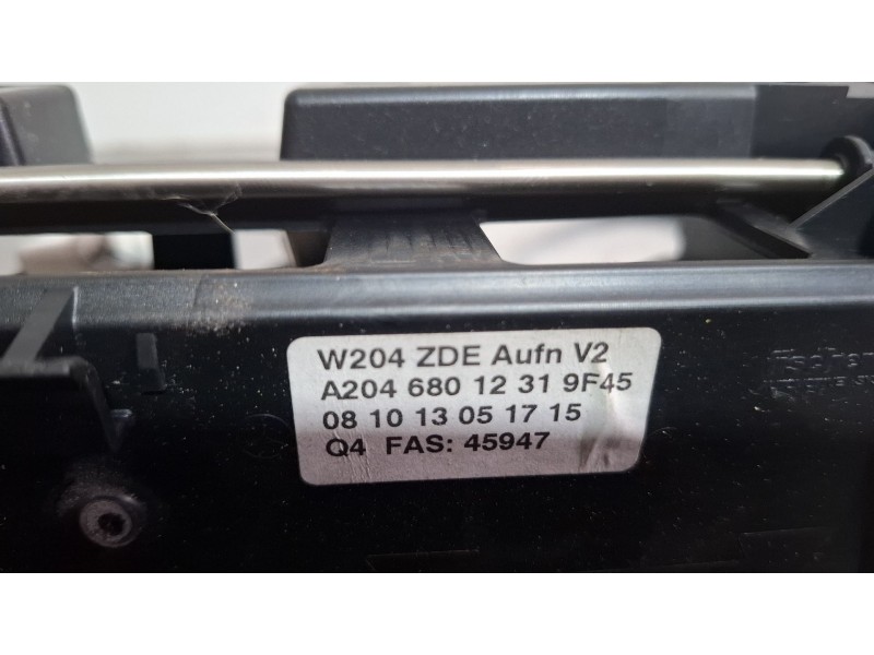 Recambio de pantalla multifuncion para mercedes-benz c 200 cdi referencia OEM IAM A20468012319F45 A2048204297  