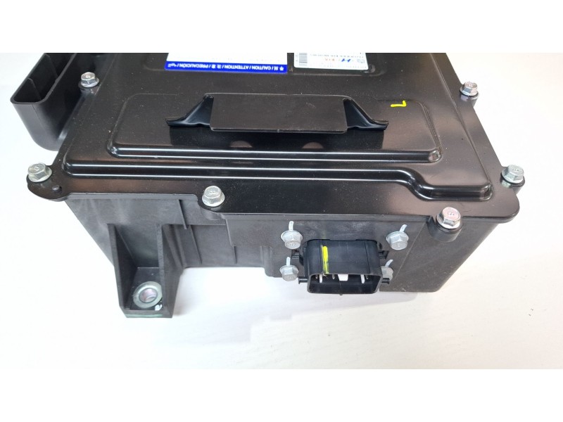 Recambio de bateria usada para kia sportage 1.6 hibrido no enchufable nq5e/f5p21/m61a17 referencia OEM IAM E13100RÉS-020057  