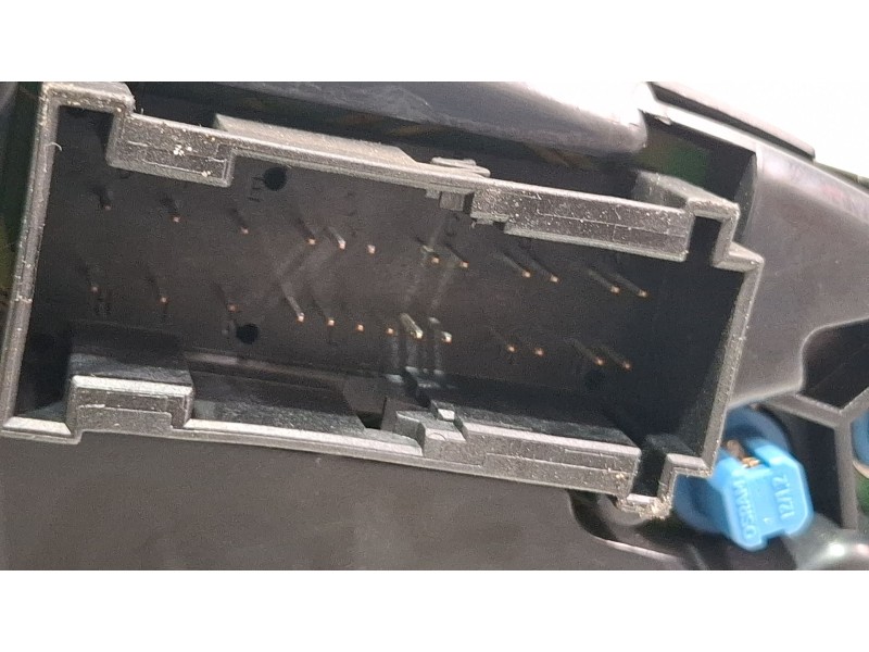 Recambio de cuenta kilometros para mercedes-benz 250d referencia OEM IAM 2025400748  