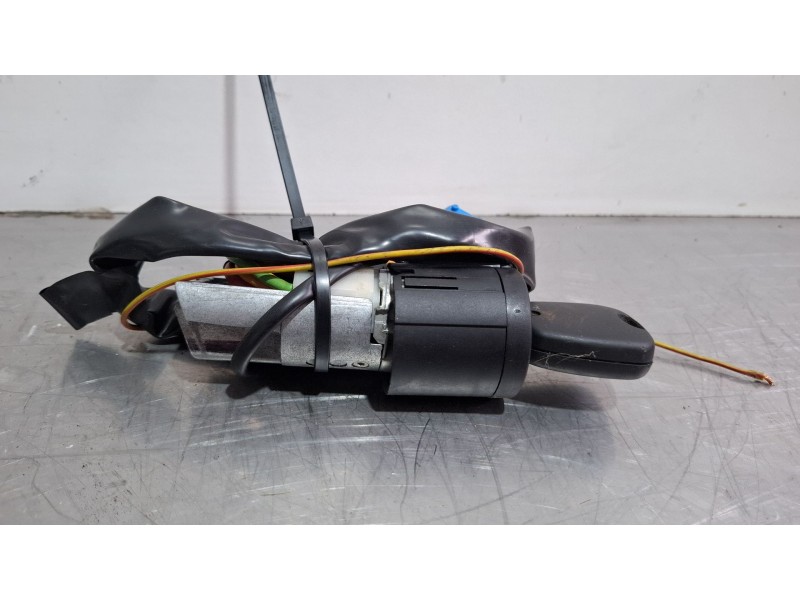 Recambio de llave de contacto para peugeot 206 referencia OEM IAM 9641551180  