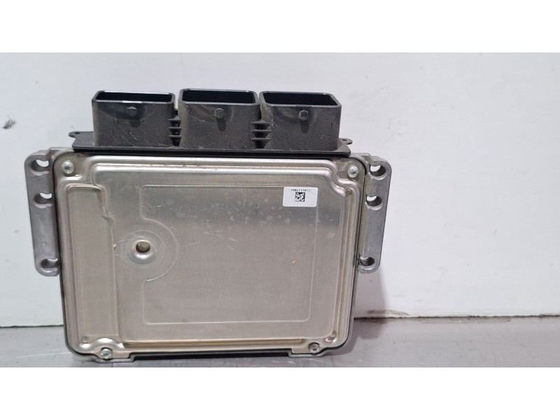 Recambio de centralita motor para citroën c-elysee (dd_) 1.6 hdi 92 referencia OEM IAM 9807885980 0281030546  