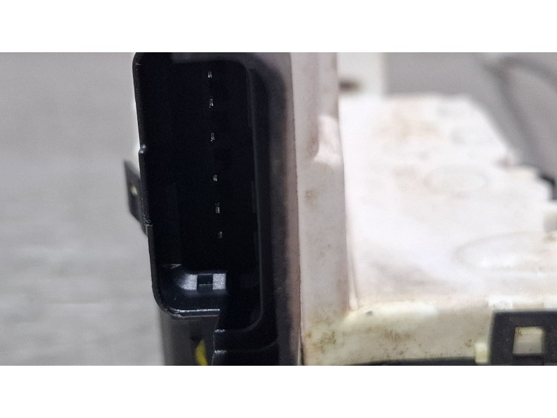 Recambio de cerradura puerta delantera izquierda para citroën c-elysee (dd_) 1.6 hdi 92 referencia OEM IAM 755051  