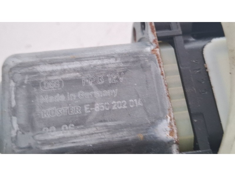 Recambio de elevalunas trasero derecho para seat león referencia OEM IAM 5FA839462  