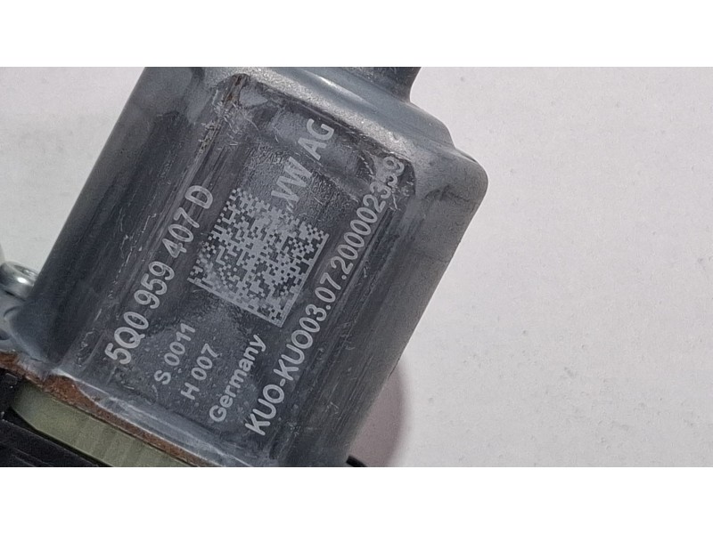 Recambio de elevalunas trasero izquierdo para seat león referencia OEM IAM 5FA839461  