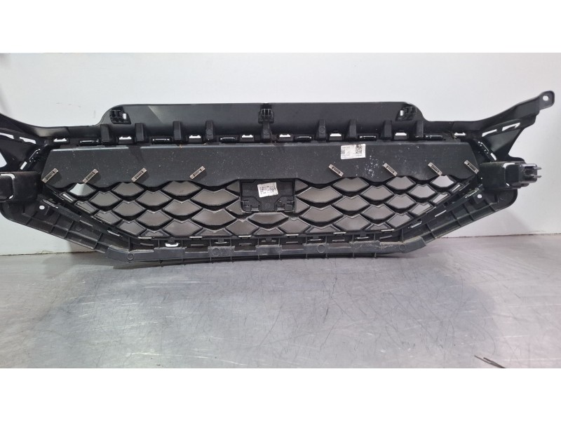 Recambio de rejilla delantera para seat león referencia OEM IAM   