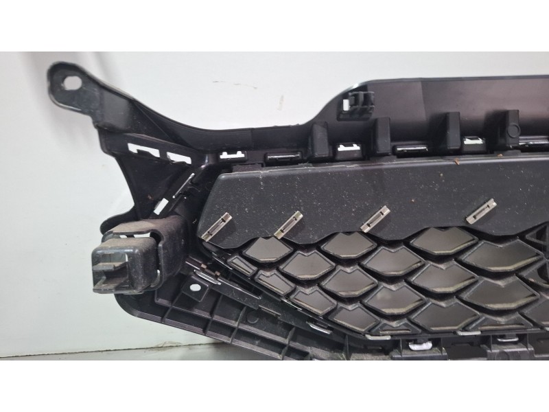 Recambio de rejilla delantera para seat león referencia OEM IAM   