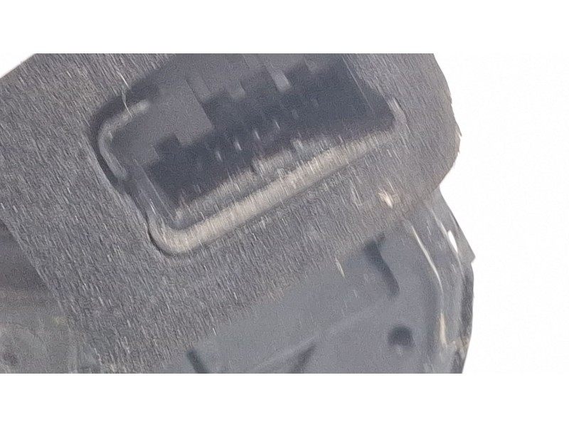 Recambio de cerradura puerta delantera derecha para seat león referencia OEM IAM 5TB837016C  