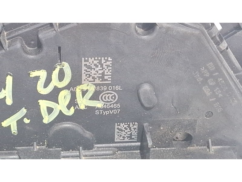 Recambio de cerradura puerta trasera derecha para seat león referencia OEM IAM 5RA839016L  