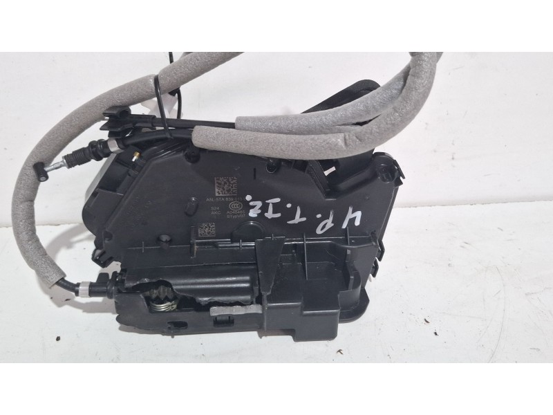 Recambio de cerradura puerta trasera izquierda para seat león referencia OEM IAM 5TA839015L  