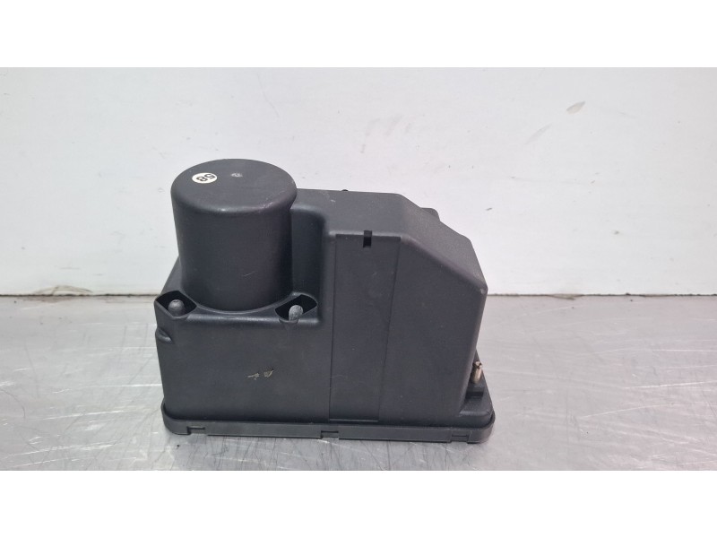 Recambio de compresor de cierre centralizado para mercedes-benz 300d referencia OEM IAM 0008000548  