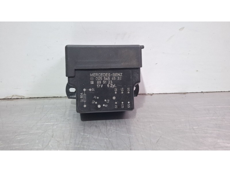 Recambio de caja precalentamiento para mercedes-benz 300d referencia OEM IAM 0055454532  