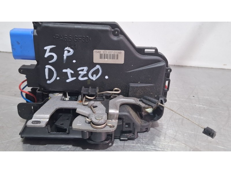 Recambio de cerradura puerta delantera izquierda para volkswagen golf referencia OEM IAM 15AB3D1837015AB  