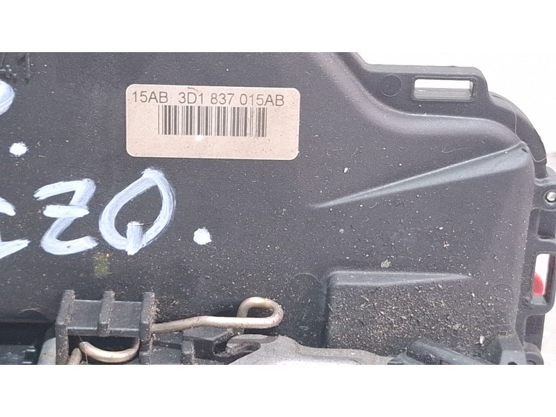 Recambio de cerradura puerta delantera izquierda para volkswagen golf referencia OEM IAM 15AB3D1837015AB  