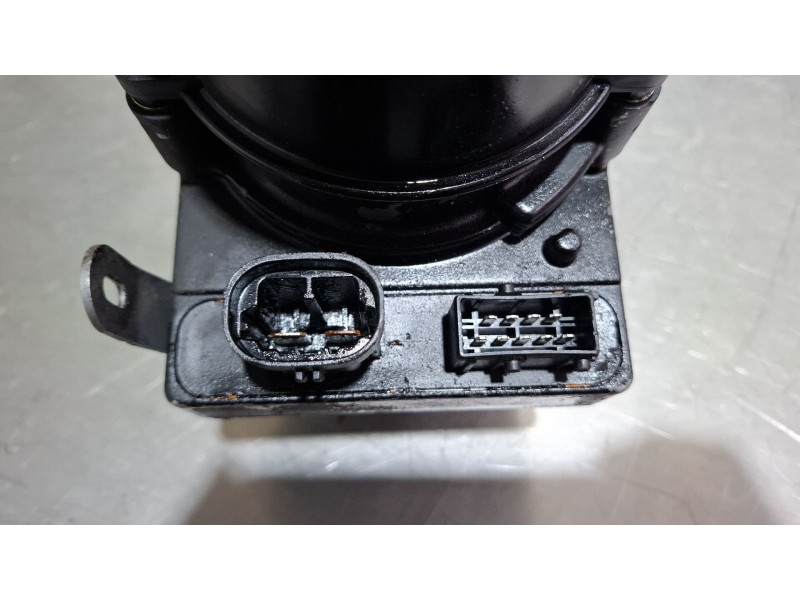 Recambio de bomba direccion asistida para peugeot 206 referencia OEM IAM 04550920  