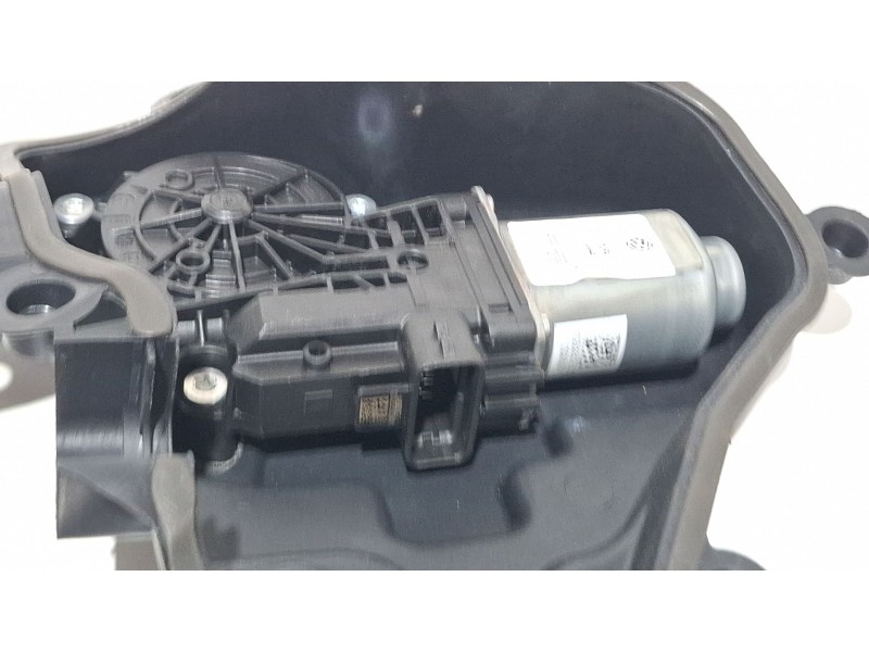 Recambio de elevalunas delantero izquierdo para seat ibiza ii referencia OEM IAM 6J4837401D 6R0959801M  