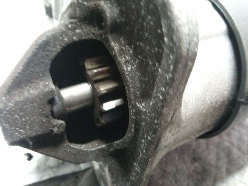 Recambio de motor arranque 12 dientes para renault fluence referencia OEM IAM 8200463004  