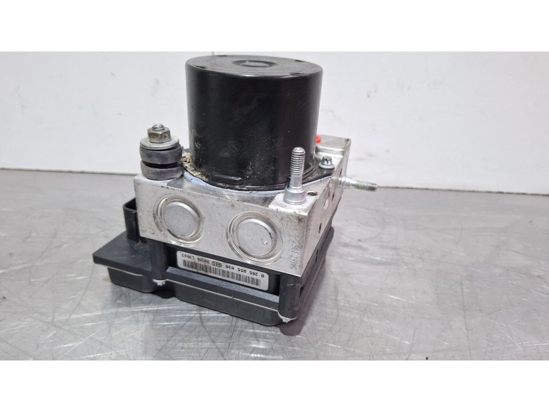 Recambio de modulo abs para seat ibiza ii referencia OEM IAM 6R0907379BC 6R0907379AF 0265239065 6R0614517AN  