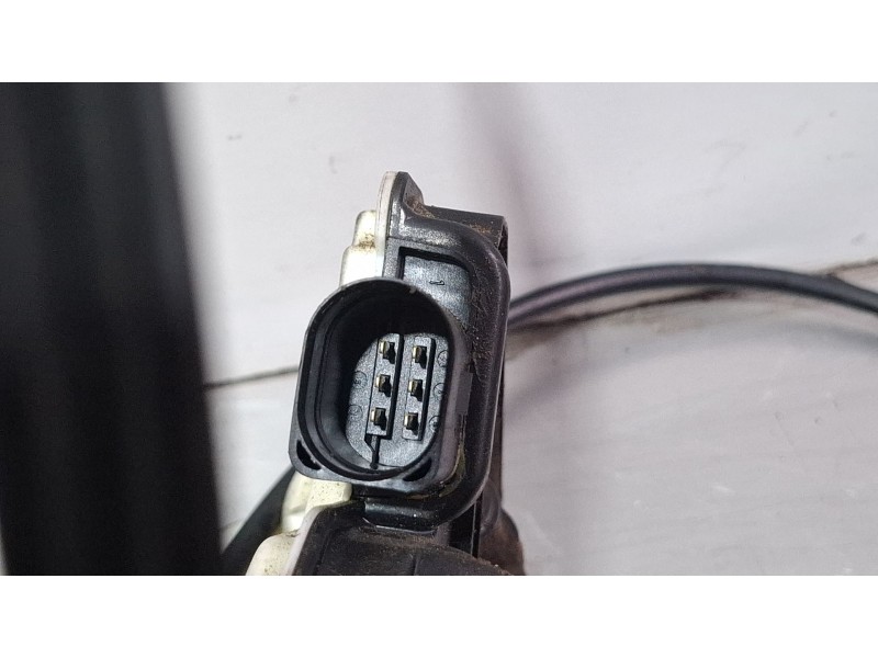 Recambio de cerradura puerta trasera derecha para seat ibiza ii referencia OEM IAM 06A-6J0839016E / 06A-6J0839016E  