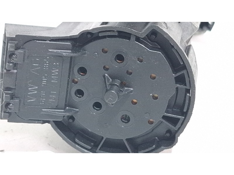 Recambio de conmutador de arranque para seat ibiza ii referencia OEM IAM 6R0905851D  