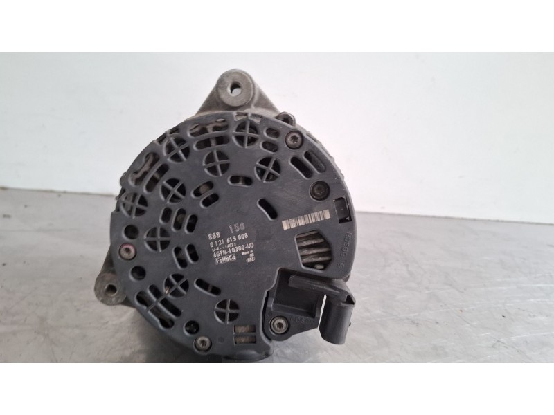 Recambio de alternador para ford mondeo -g referencia OEM IAM 0121615008  