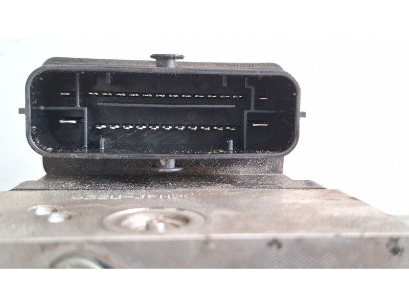 Recambio de modulo abs para ford mondeo -g referencia OEM IAM 8G91-2C405-AB  