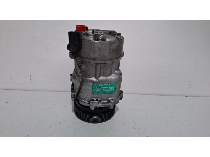 Recambio de compresor aire acondicionado para audi a3 referencia OEM IAM SD7V16 / 1J0820803F  