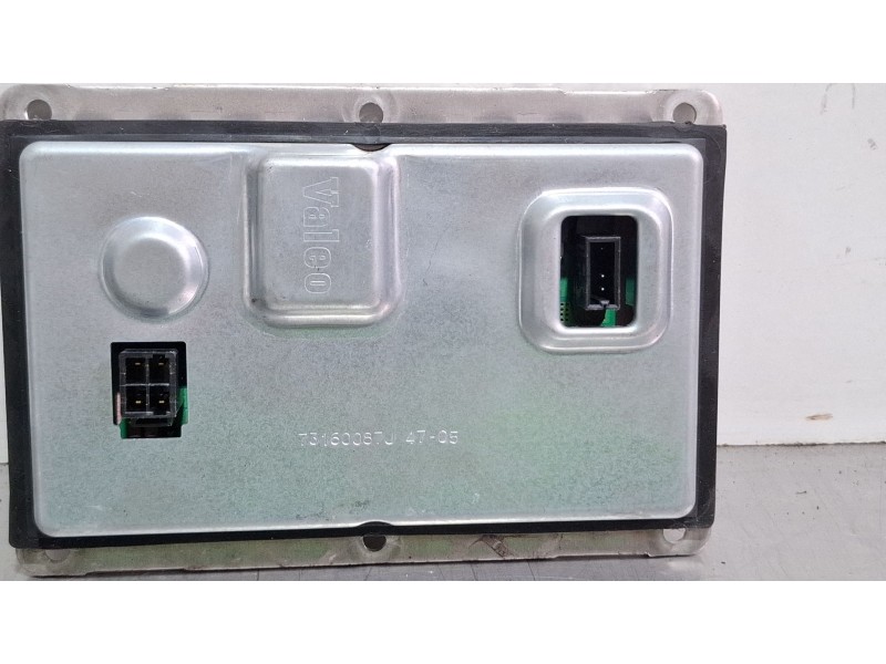 Recambio de centralita faros xenon para citroën c4 referencia OEM IAM 89035114  