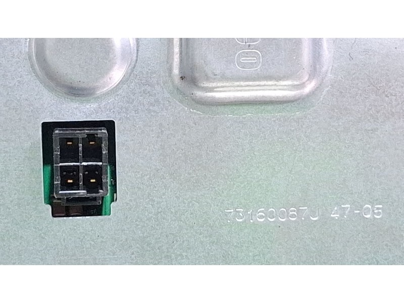 Recambio de centralita faros xenon para citroën c4 referencia OEM IAM 89035114  