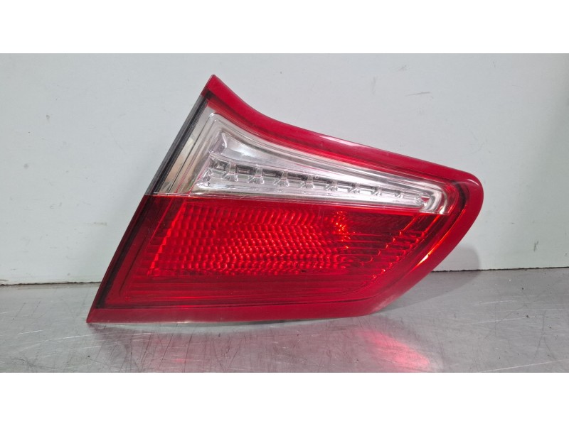 Recambio de piloto porton trasero derecho para citroën c4 referencia OEM IAM 28734G  