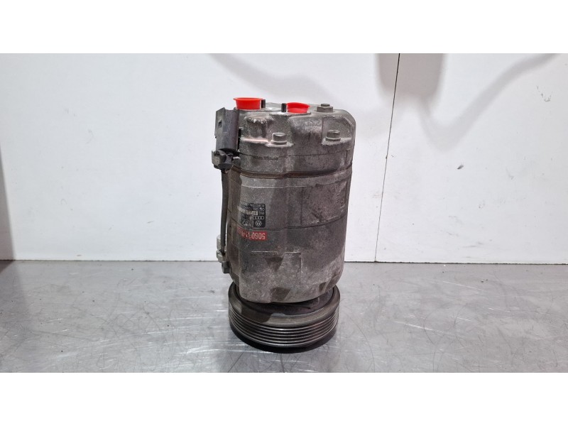 Recambio de compresor aire acondicionado para volkswagen golf referencia OEM IAM 5060310990  