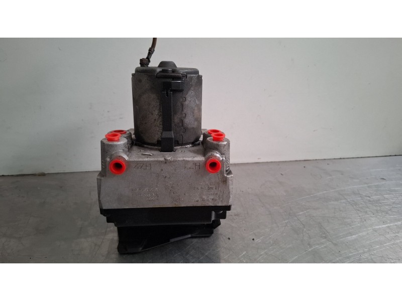 Recambio de modulo abs para audi a4 referencia OEM IAM 0265214002 800614111  