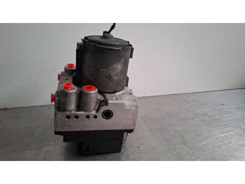 Recambio de modulo abs para audi a4 referencia OEM IAM 0265214002 800614111  