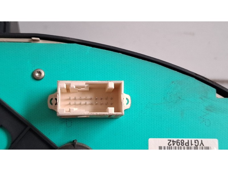 Recambio de cuenta kilometros para peugeot 206 referencia OEM IAM 9648095000  