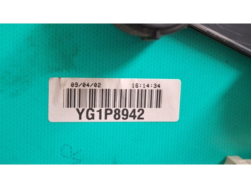 Recambio de cuenta kilometros para peugeot 206 referencia OEM IAM 9648095000  