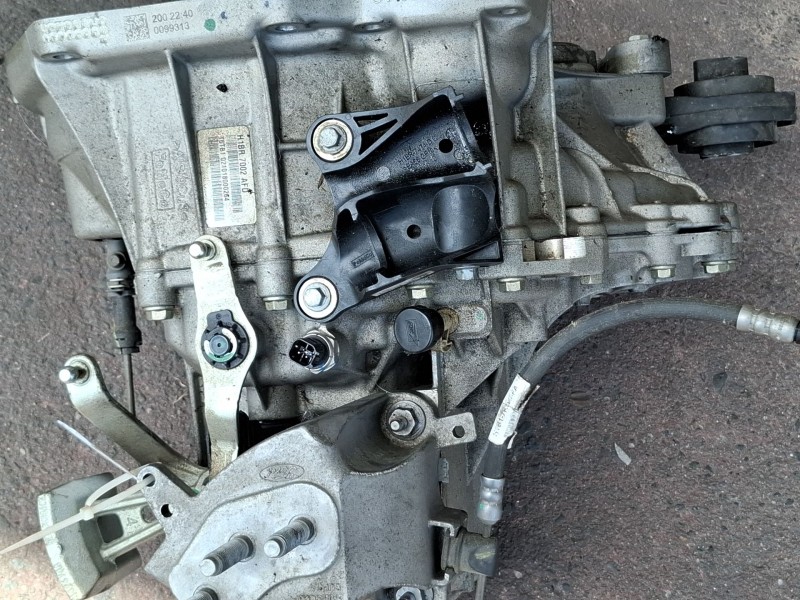 Recambio de caja cambios para ford fiesta referencia OEM IAM H1BR7002AFD  