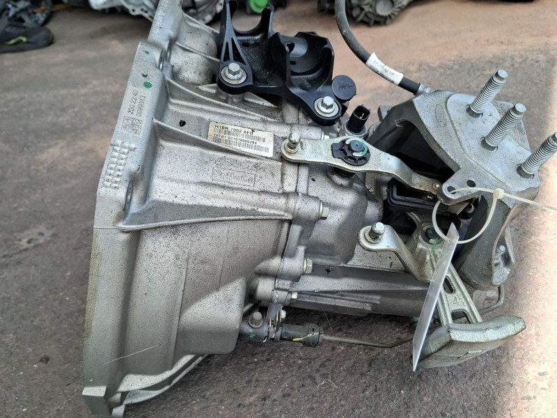 Recambio de caja cambios para ford fiesta referencia OEM IAM H1BR7002AFD  