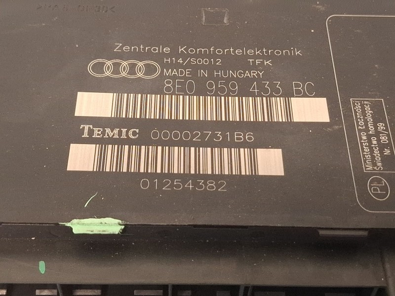 Recambio de modulo confort para audi a4 referencia OEM IAM 8E0959433BC  