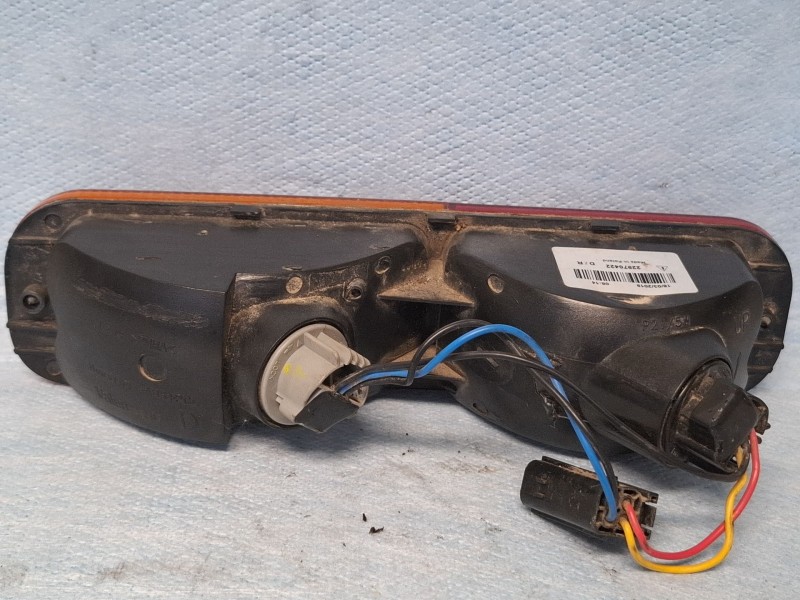 Recambio de piloto trasero derecho para land rover freland di s referencia OEM IAM 22970422  