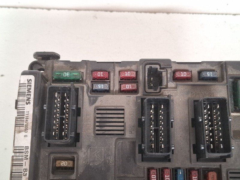 Recambio de centralita bsm para citroën c5 referencia OEM IAM 9643498880  