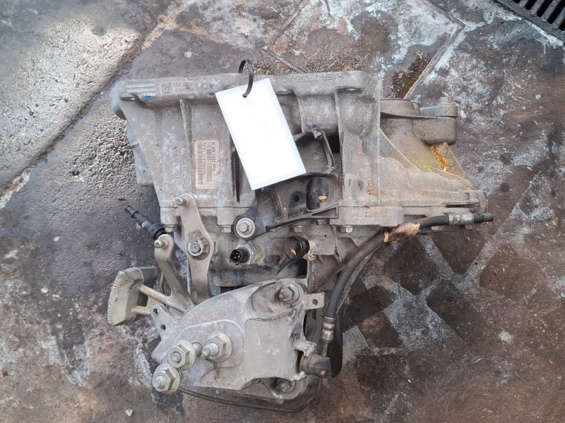 Recambio de caja cambios para ford fiesta referencia OEM IAM H1BR7002FFD  